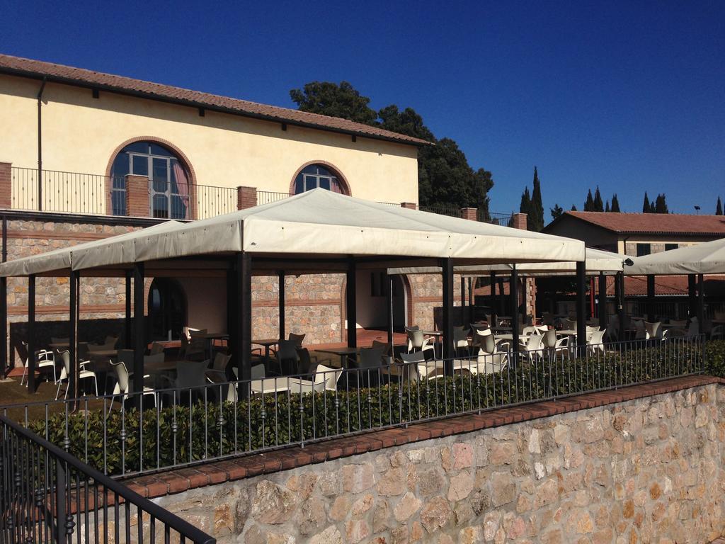 Pian Dei Mucini Resort Le Ville Massa Marittima Exterior foto